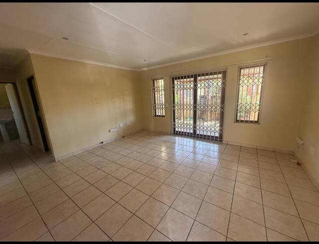 2 BEDROOM TOWNHOUSE FOR SALE IN THE REEDS